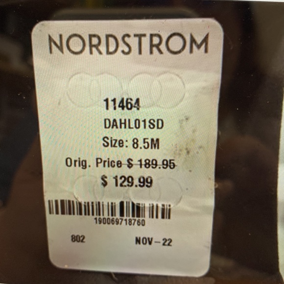 Blondo Dahlia Waterproof Booties - Picture 6 of 8